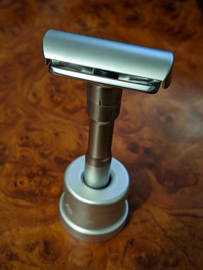 Лот: 20526132. Фото: 1. Безопасный станок Ming shi (river... Бритвенные станки и лезвия