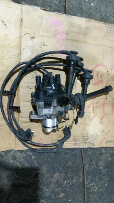 Лот: 10573152. Фото: 1. Трамблер в сборе бронепровода... Двигатель и элементы двигателя