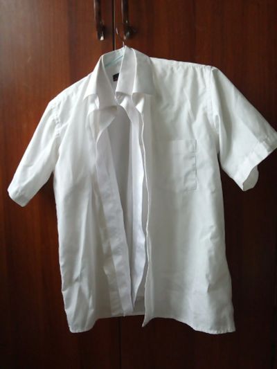 Лот: 17124338. Фото: 1. Рубашка с коротким рукавом 146... Рубашки, блузки, водолазки