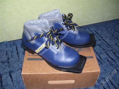 Лот: 652684. Фото: 1. Ботинки лыжные NORDIK 33 размер. Ботинки