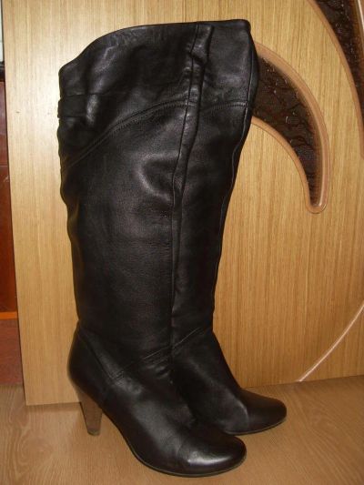 Лот: 10952634. Фото: 1. Сапоги женские демисезонные 39... Сапоги