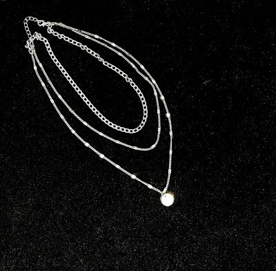Лот: 19923201. Фото: 1. 🌕⚪ Тройное ожерелье из золотистой... Колье