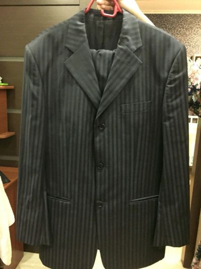 Лот: 12296974. Фото: 1. Комтюм мужской. Костюмы классические, деловые