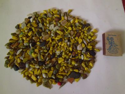 Лот: 19906895. Фото: 1. Мелкие камешки для грунта в аквариум... Грунты, украшения, наполнения