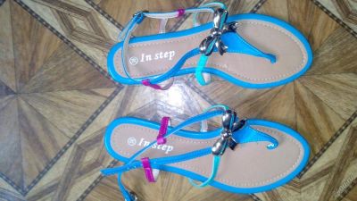 Лот: 5624921. Фото: 1. Сандали 37-38 размер. Сандалии