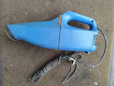 Лот: 25890109. Фото: 1. автомобильный пылесос. Пылесосы, паровые швабры