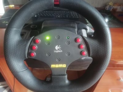 Лот: 18596348. Фото: 1. Игровой руль с педалямм. Рули, джойстики