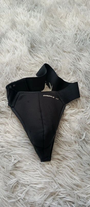 Лот: 25898610. Фото: 1. Ракушка хоккейная. Другое (спортивная одежда)