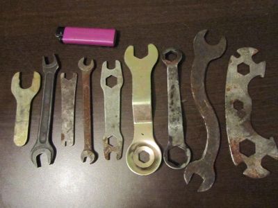 Лот: 4300538. Фото: 1. Набор разных ключей.Велосипедный... Ручные инструменты для автомобиля