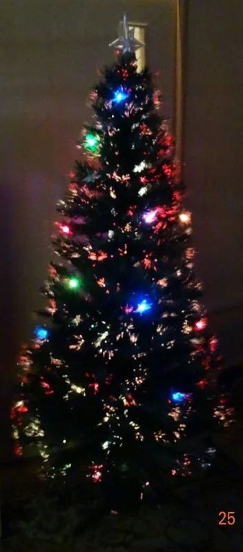 Лот: 12683856. Фото: 1. Ёлка (высотой 180 см). Ёлки новогодние