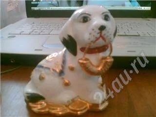 Лот: 37506. Фото: 1. фарфоровая собачка сувенир. Красноярск