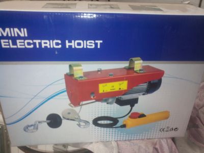 Лот: 16934267. Фото: 1. тельфер электрический 220В 250... Гаражное, автосервисное оборудование