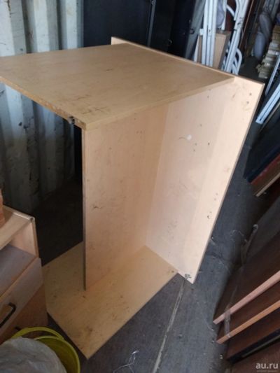 Лот: 13803942. Фото: 1. стол письменный ...с коцками... Мебель для сада, дачи