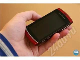 Лот: 377088. Фото: 1. Sony Ericsson Vivaz U5i. HD видео. Кнопочные мобильные телефоны