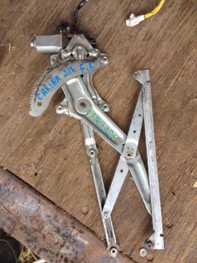 Лот: 6186113. Фото: 1. Стеклоподъемник передний правый... Электрооборудование