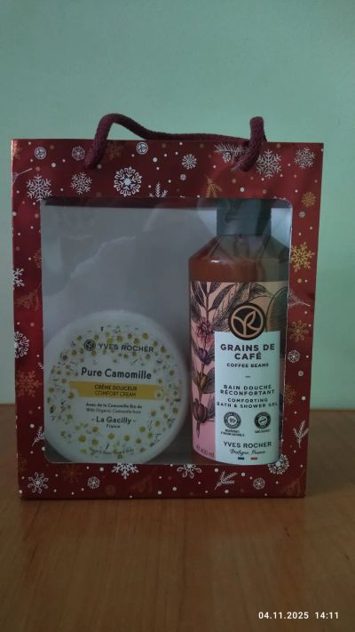 Лот: 25899614. Фото: 1. Ив Роше Новогодний подарок. Гель... Подарки на Новый год