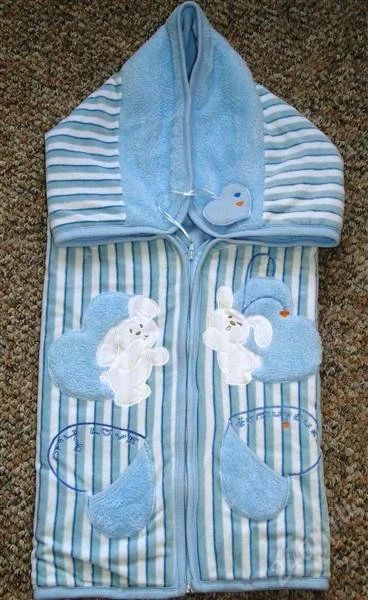 Лот: 1357868. Фото: 1. Очень красивый велюровый конверт... Комплекты, конверты на выписку