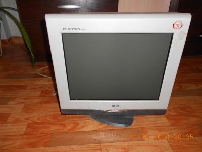 Лот: 3975381. Фото: 1. монитор LG. ЭЛТ-мониторы