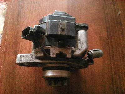 Лот: 7520972. Фото: 1. трамблер Mazda 323 Familia. Двигатель и элементы двигателя