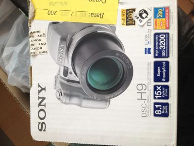 Лот: 3211595. Фото: 1. Фотоаппарат SONY DSC-H9. Цифровые компактные