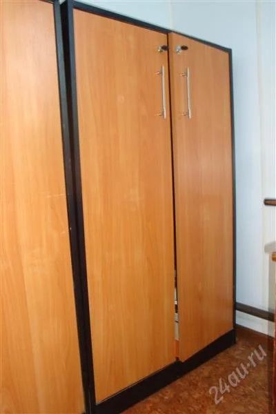 Лот: 2474273. Фото: 1. шкаф для парикмахерской,офиса... Другое (специализированная мебель)