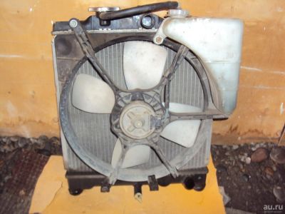 Лот: 8640178. Фото: 1. радиатор+вентелятор+крышка радиатора... Двигатель и элементы двигателя