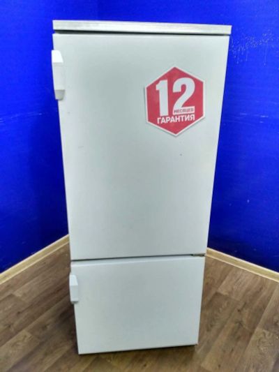 Лот: 12113447. Фото: 1. Холодильник (эконом) бирюса б-18... Холодильники, морозильные камеры