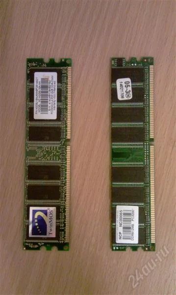 Лот: 770821. Фото: 1. 2 планки памятиgj 512mb DDR pc3200... Оперативная память