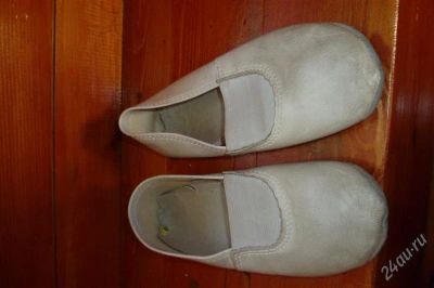 Лот: 1902948. Фото: 1. Чешки белые. Туфли