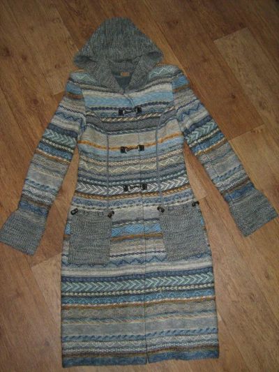 Лот: 3752653. Фото: 1. Пальто, трикотаж, размер 44. Верхняя одежда