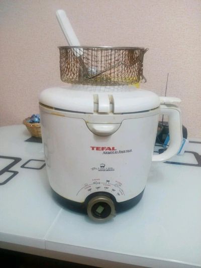 Лот: 12573147. Фото: 1. Фритюрница Tefal. Кухонная