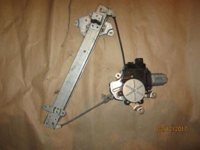 Лот: 10722723. Фото: 1. Стеклоподъемник задней правой... Электрооборудование