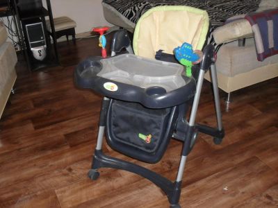 Лот: 5566127. Фото: 1. Стульчик для кормления Babyhit... Стульчики для кормления