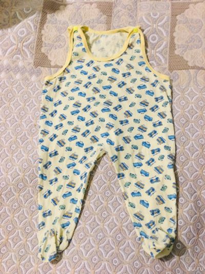 Лот: 13854658. Фото: 1. Ползунки с машинками. Ползунки, распашонки, слипы