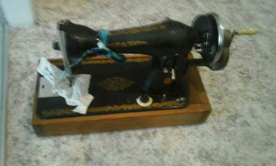 Лот: 5603896. Фото: 1. швейная машинка Подольск. Швейная, вязальная