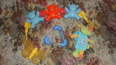 Лот: 3590339. Фото: 1. погремушки 2. Для младенцев