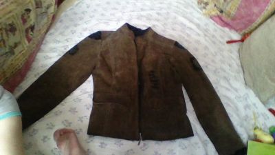 Лот: 5170397. Фото: 1. Замшевая куртка со вставками кожи... Верхняя одежда