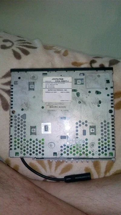 Лот: 11021530. Фото: 1. Alpine cda 9827j. Автомагнитолы