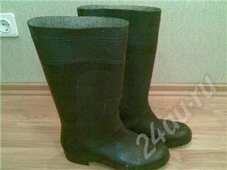 Лот: 291387. Фото: 1. сапоги резиновые 43 размер. Сапоги, полусапоги