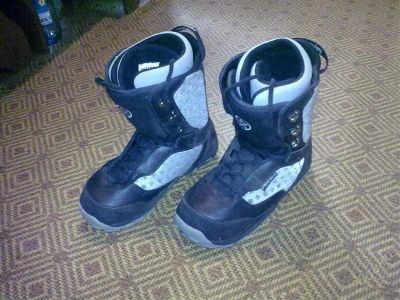 Лот: 1093290. Фото: 1. сноуборд+крепления+ботинки...обмен... Комплект в сборе