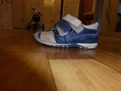 Лот: 6173437. Фото: 1. Сандалии на мальчика 23 р. Сандалии