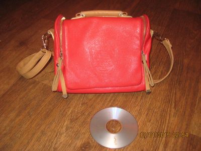 Лот: 4973836. Фото: 1. Сумочка дамская красная. Сумки
