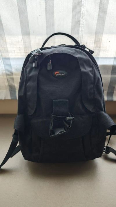 Лот: 25883478. Фото: 1. Фоторюкзак Lowepro Mini Trekker... Чехлы, сумки, ремешки