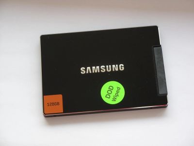 Лот: 4043747. Фото: 1. 2.5" диск Samsung SSD 830 Series... Жёсткие диски (HDD)