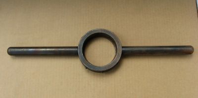 Лот: 25926821. Фото: 1. Плашкодержатель 75 мм. Ручной инструмент