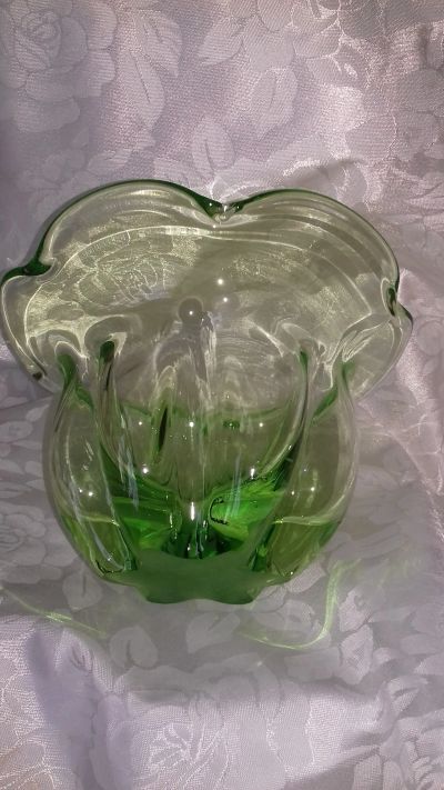 Лот: 25882262. Фото: 1. Очень красивая цветная ваза из... Вазы