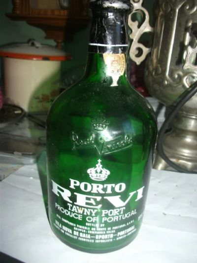Лот: 18388282. Фото: 1. Бутылка зелёного стекла Real vinicola... Бутылки, пробки, этикетки