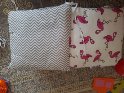 Лот: 17877730. Фото: 1. Подушки в детскую кроватку. Постельные принадлежности