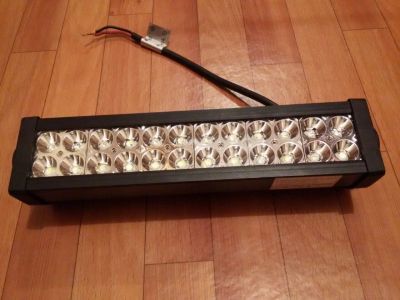 Лот: 5403151. Фото: 1. Светодиодная фара рабочего света... Оптика и освещение