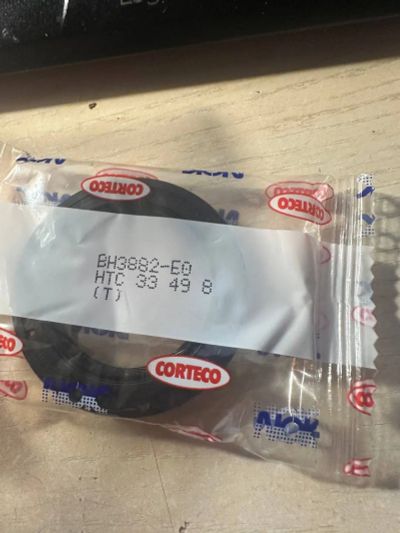 Лот: 25881291. Фото: 1. сальник corteco BH3882. Двигатель и элементы двигателя